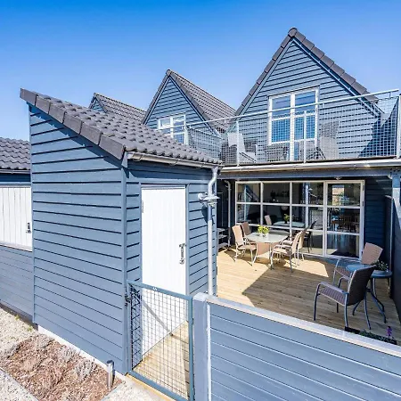 Holiday home Holiday Henne Xxiv *